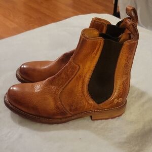 Bed Stu Women’s Cognac Leather Chelsea Booties